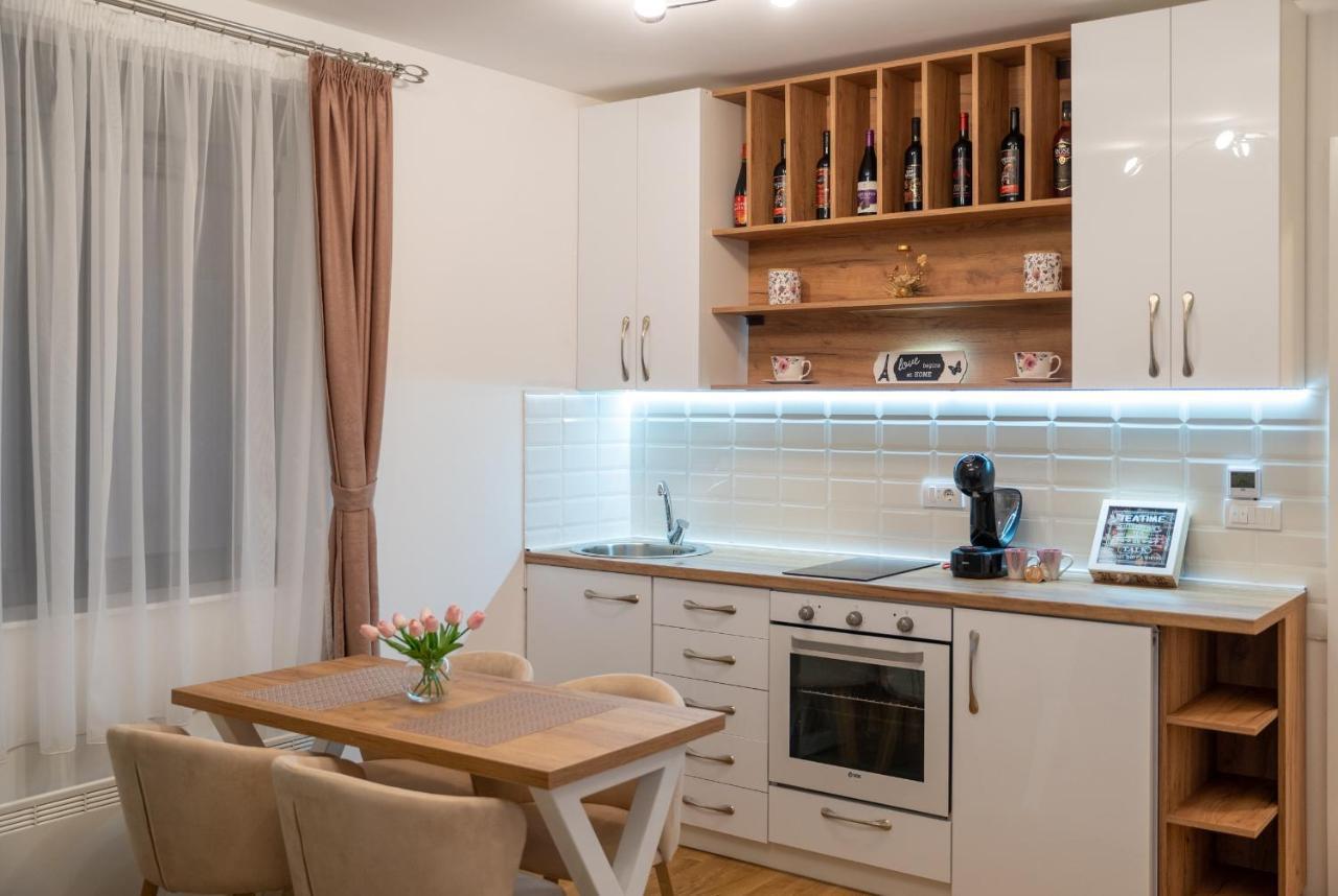 Let'S Hide Apartman 兹拉蒂博尔 外观 照片
